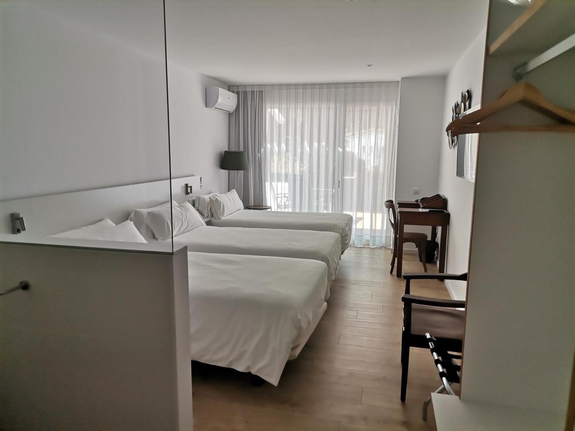 Hotel Hcp 칼레냐 데 팔라푸르헬 외부 사진